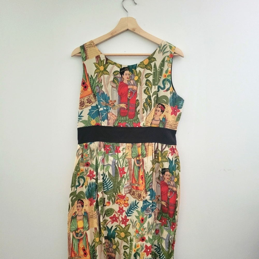 Frida kahlo dress